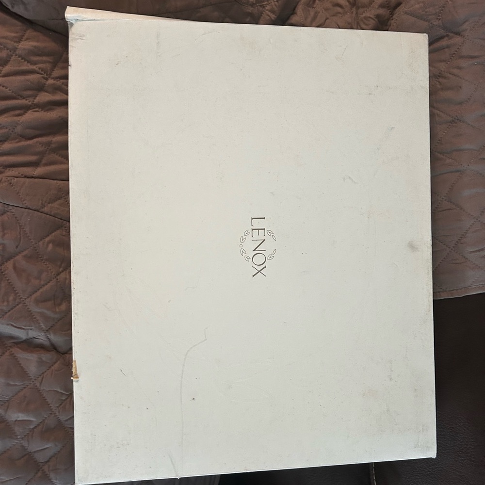 New In Box Lenox Riverwood Tray